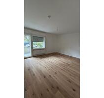 +FRISCH RENOVIERT+ 2-Raum Wohnung im Erdgeschoss - Berlin Reinickendorf