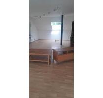 Studio Wohnung nähe Oberpleis - 750,00 EUR Kaltmiete, in Königswinter (PLZ: 53639)