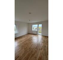 +SOFORT VERFÜGBAR+ 2-Raum Wohnung frisch renoviert - Berlin Reinickendorf