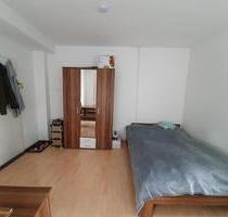 Möbliertes 1-Zi.-Apartment mit Einbauküche und Bad - Dasing