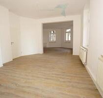 NEU sanierte 4-Raum-Wohnung - Hochparterre - Zwickau