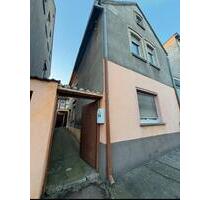 Haus Zum Verkauf - 32.500,00 EUR Kaufpreis, ca.  92,00 m² in Gerbstedt (PLZ: 06347)