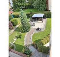 Luxuriöses Einfamilienhaus mit ELW. Provisionsfrei - Singen (Hohentwiel)