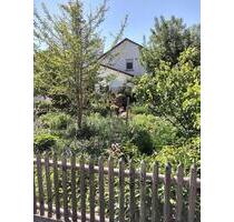 Ruhig gelegenes großzügiges Haus mit einem eigenen Garten - Bad Neustadt an der Saale