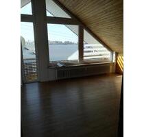 2,5 Zimmer DG Wohnung - 650,00 EUR Kaltmiete, in Böttingen (PLZ: 78583)