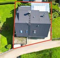 Charmante Erdgeschosswohnung mit Burgblick – Modernes Wohnen in r - Neuffen