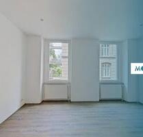 Sanierte 4-Zimmer-Erdgeschosswohnung mit privatem Garten und Tageslichtbad - Wuppertal Gemarkung Langerfeld