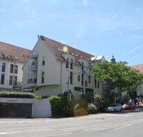 Wohnung in Nürtingen, 8-Zi.-WG + 5TG, Investition