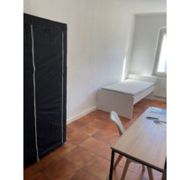 D42-3 - Tolles möbliertes Zimmer in schöner WG - Nürnberg Eberhardshof