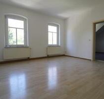 Schöne Dachgeschoßwohnung - 270,00 EUR Kaltmiete, in Lunzenau (PLZ: 09328)