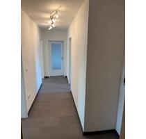 Schöne, renovierte 70 qm Wohnung mit Balkon - Weiden in der Oberpfalz