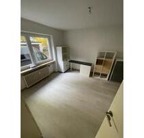 WG Zimmer in Nymphenburg FRAUEN! - München