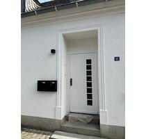 Zu Vermieten Einfamilienhaus 5 Zimmer Grosse Küche m. EK - Brücken