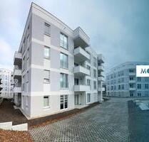 Hoch oben: Gemütliche 2-Zimmer-Wohnung mit Balkon und Einbauküche in Teltow