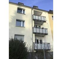 Perfekt für uns: 2-Zimmer-Stadtwohnung mit Balkon ins Grüne! - Essen Huttrop