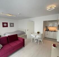Möbliertes 1-Zimmer-Apartment mit Garten und Terrasse in Gersthof - Gersthofen