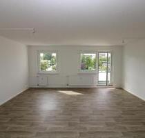 XXL 3-RW mit großem Wohnzimmer Wanne u. Balkon!!! - Freiberg