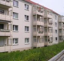 3-Raum-Wohnung mit Balkon in ruhiger Wohngegend - Freital