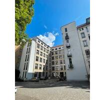*Heller, schöner Raum im Gewerbehof* ums Eck Kastanienallee* - Berlin Pankow