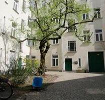 Idyllischer Büroplatz nähe Warschauer Strasse - Berlin Friedrichshain-Kreuzberg