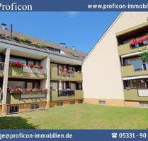 Zentral und ruhig Wohnen nahe der Innenstadt- 4-Zi.-Wohnung m. 2 Loggien, Küche, Gäste-WC u. Garage zu mieten! - Wolfenbüttel