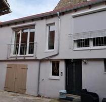 Wohnung zum Vermieten - 1.000,00 EUR Kaltmiete, ca.  125,00 m² in Bütthard (PLZ: 97244)