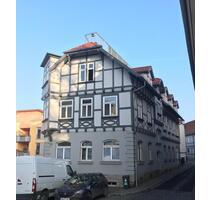 Helle 4 Zimmer Wohnung im 1.OG mit Stellplatz im Zentrum - Arnstadt