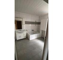 2 Zimmer Wohnung in Stangenrod - 567,00 EUR Kaltmiete, ca.  81,00 m² in Steimel (PLZ: 57614)