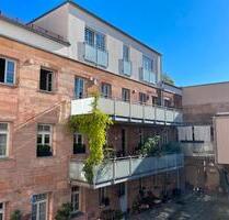 Charmante, lichtdurchflutete, vollmöblierte Wohnung - Fürth Altstadt