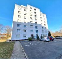 2-ZIMMER-WOHNUNG MIT BALKON UND EINBAUKÜCHE TG-STELLPLATZ - Feucht