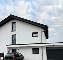 Moderne 2 12 Zimmer Wohnung 63 m2 mit Balkon Kaltmiete 670 € - Osterburken