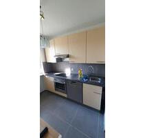 Frisch renovierte 3 ZKB mit Balkon und super Anbindung!!! - Ludwigshafen am Rhein Ludwigshafen-Oggersheim