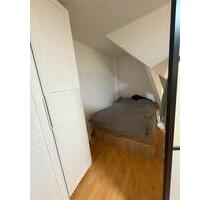 Untermiete 1-Zimmer Wohnung mit Balkon 13.12.2025 - 18.01.2026 - Berlin Reinickendorf