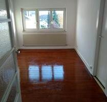 FFM-Preungesheim 2 ZKB, 3.OG, 53 qm, 2 Mansarden - Frankfurt am Main Nord-Ost