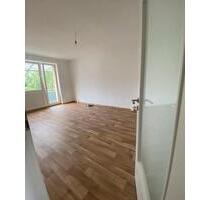 2 Raum Wohnung - 504,00 EUR Kaltmiete, ca.  49,00 m² in Neubrandenburg (PLZ: 17033)