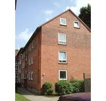 Frisch modernisierte 2-Zimmer-Dachgeschosswohnung - Kiel Gaarden-Ost