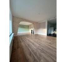 Wohnung im EG 150 qm mit Terrasse und Einbauküche - Lügde