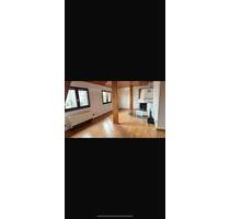3-4 zimmer Wohnung DG - 1.380,00 EUR Kaltmiete, in Stuttgart (PLZ: 70437) Mühlhausen