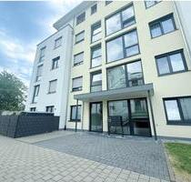 Moderne 4-Zimmer-Wohnung mit Terrasse, Garten und Tiefgarage - Schopfheim