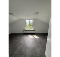 Dachgeschosswohnung Kernsaniert in Eglosheim - Steinheim an der Murr