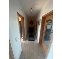 2 Zimmer Wohnung - 320,00 EUR Kaltmiete, in Oelsnitz (Vogtland) (PLZ: 08606)