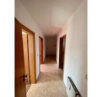 2 Zimmer Wohnung - 320,00 EUR Kaltmiete, in Oelsnitz (Vogtland) (PLZ: 08606)