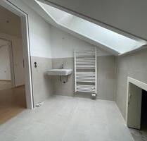 Frisch renovierte 3,5-Zimmer-Wohnung mit Balkon, Garage und Garten – Ruhiges Wohnen in Nürtingen