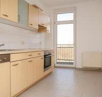 + Wohnung, WG, Gewerbe zur Miete, EBK Besichtigung: 17.11.2025 + - Chemnitz Altendorf