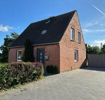 Einfamilienhaus mit Garten in ruhiger Lage - Wesselburen