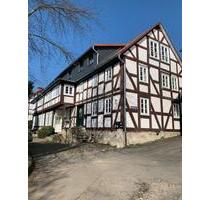 Mehrfamilienhaus - 330.000,00 EUR Kaufpreis, ca.  450,25 m² in Vöhl (PLZ: 34516)