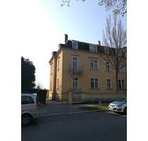 Helle 3-Raumwohnung mit Parkett, Einbauküche, Balkon, Stellplatz - Dresden Prohlis