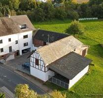Mehrfamilienhaus mit Hof & Nebengebäuden Bauernhof - Schönborn