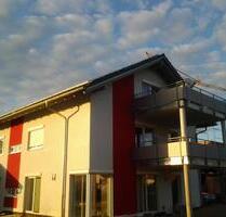 Wohnung mit großem Balkon und Einbauküche - Osterhofen