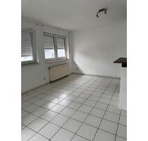 Wohnung 2 Zimmer mit Einbauküche und kleine Balkon - Langgöns